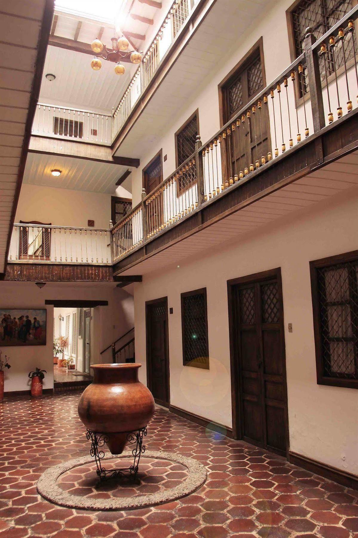 Hotel Inca Real Cuenca Exteriör bild